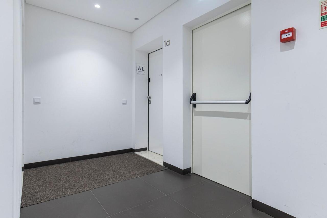 Touch Of Class 2Bdr Apartment By Lovelystay Cascais Esterno foto